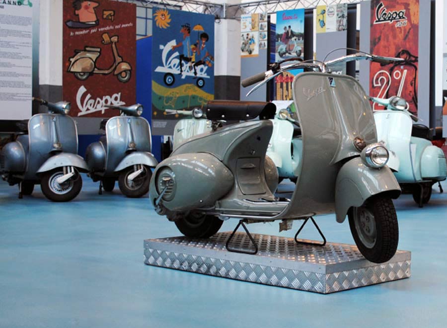 Grey Scooter on Show